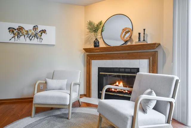 $385,000 | 3174 Renard Lane, St. Charles, IL 60175