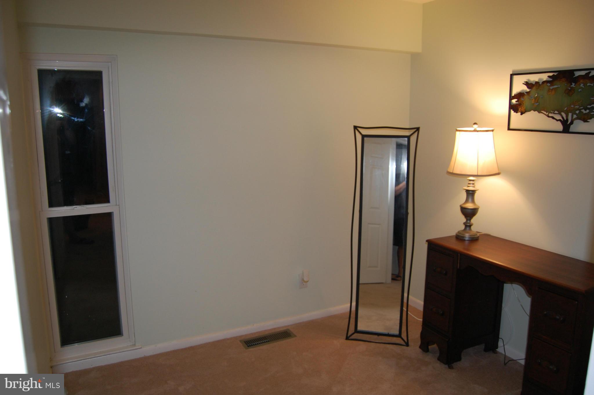 6337 Rockshire Street Alexandria, VA 22315 - Photo 14 of 17 Interior (General)