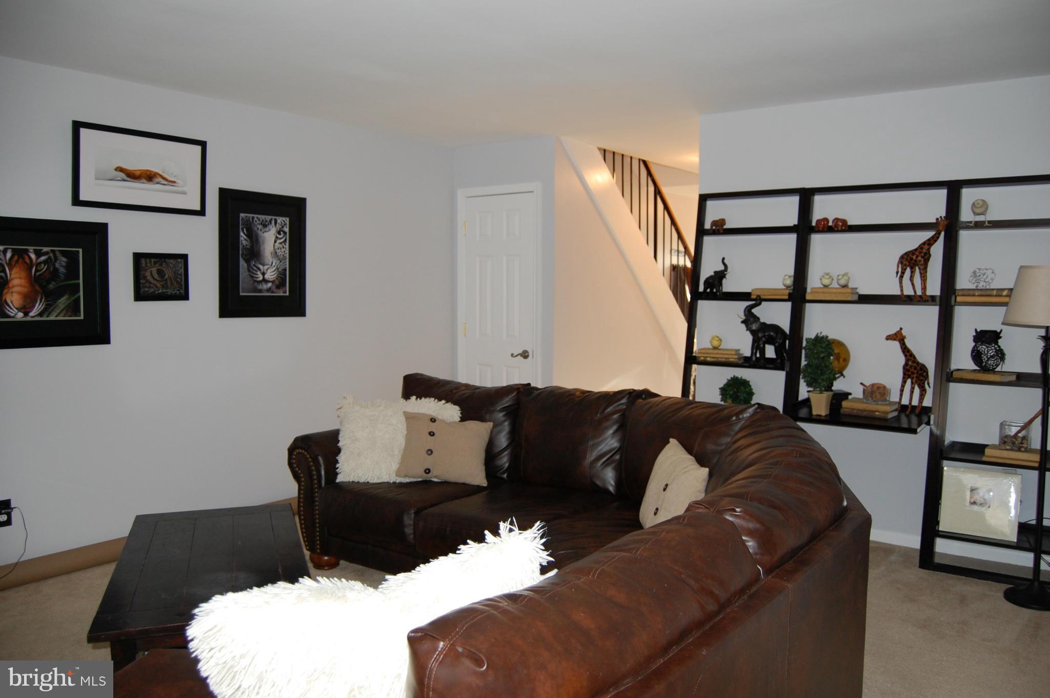 6337 Rockshire Street Alexandria, VA 22315 - Photo 8 of 17 Interior (General)