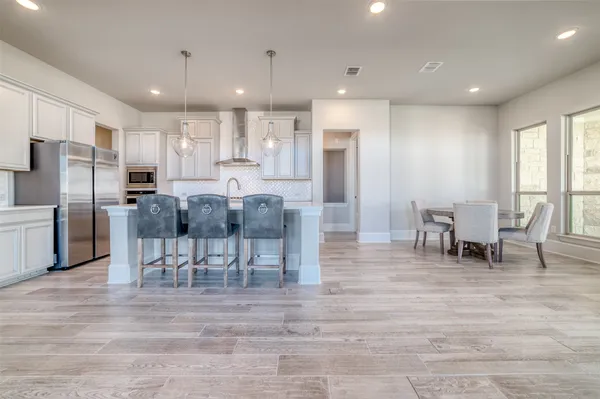 $5,000 | 19500 Summit Glory Trail, Unit 139, Spicewood, TX 78669