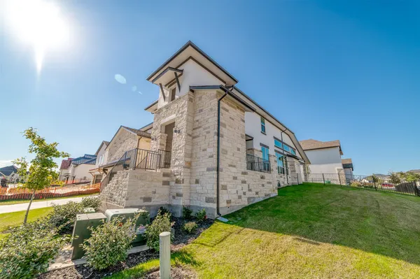 $5,000 | 19500 Summit Glory Trail, Unit 139, Spicewood, TX 78669