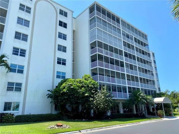 $7,500 | 1 Bluebill Avenue, Unit 604, Naples, FL 34108