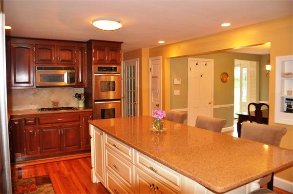 78 Phillips Brooks Road Westwood, MA 02090 - Photo 3 of 17 Gallery Image 3
