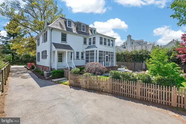 $1,850,000 | 4305 Bradley Lane, Chevy Chase, MD 20815