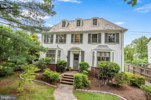 $1,850,000 | 4305 Bradley Lane, Chevy Chase, MD 20815