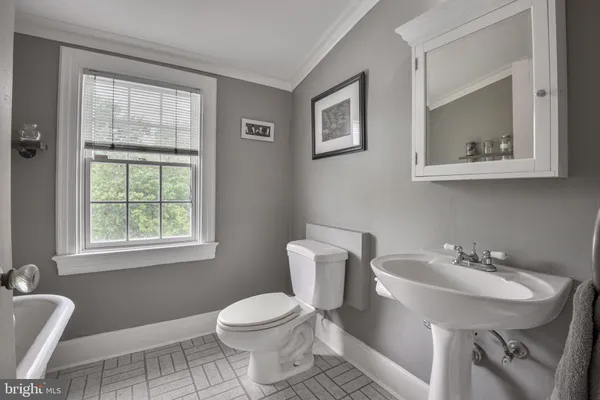 $1,850,000 | 4305 Bradley Lane, Chevy Chase, MD 20815