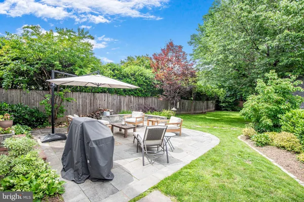 $1,850,000 | 4305 Bradley Lane, Chevy Chase, MD 20815