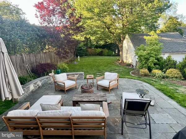 $1,850,000 | 4305 Bradley Lane, Chevy Chase, MD 20815