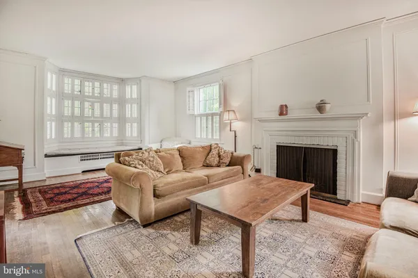 $1,850,000 | 4305 Bradley Lane, Chevy Chase, MD 20815