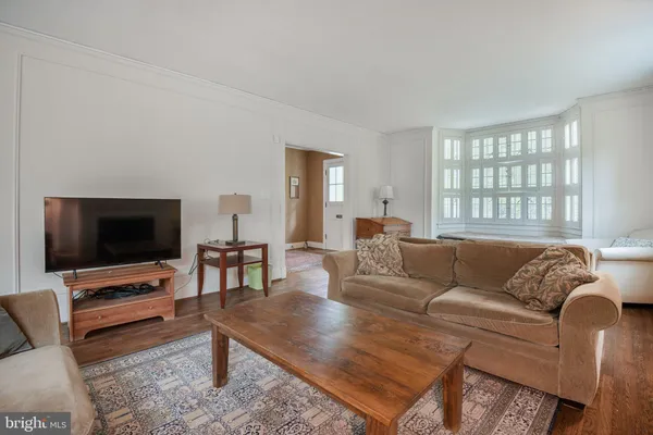 $1,850,000 | 4305 Bradley Lane, Chevy Chase, MD 20815