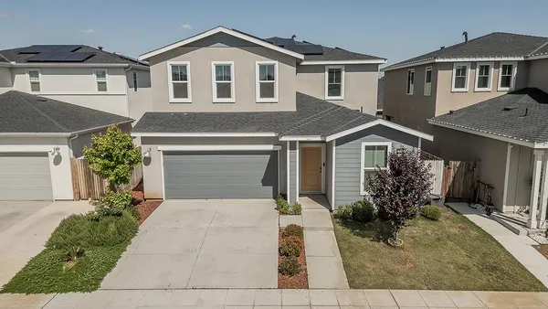 $603,000 | 2844 North Vahe Avenue, Fresno, CA 93737