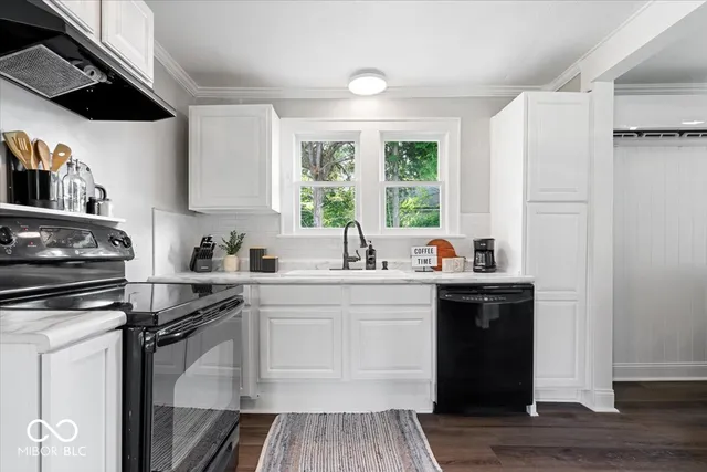 $1,600 | 606 East County Line Road, Indianapolis, IN 46227