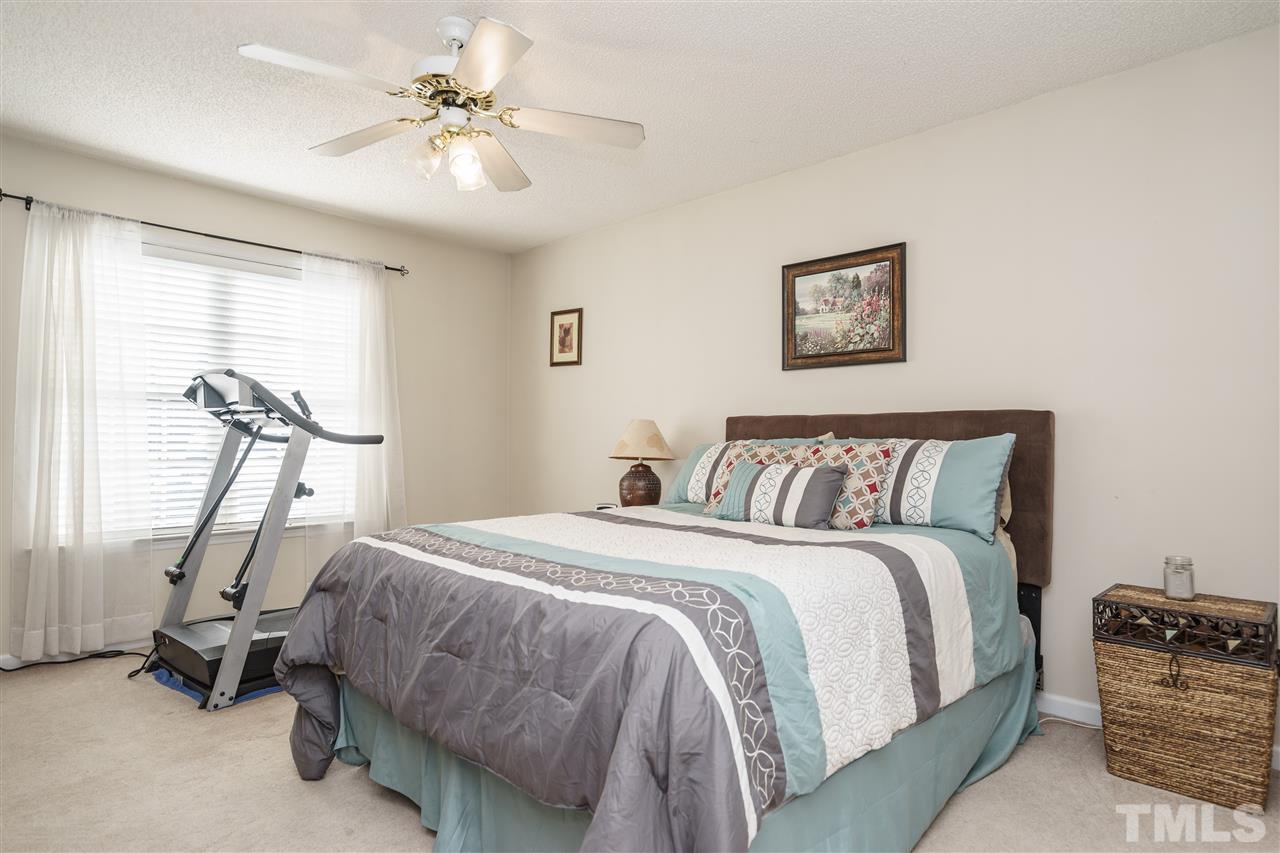 304 Adelaide Road Holly Springs, NC 27540 - Photo 12 of 20 Gallery Image 12