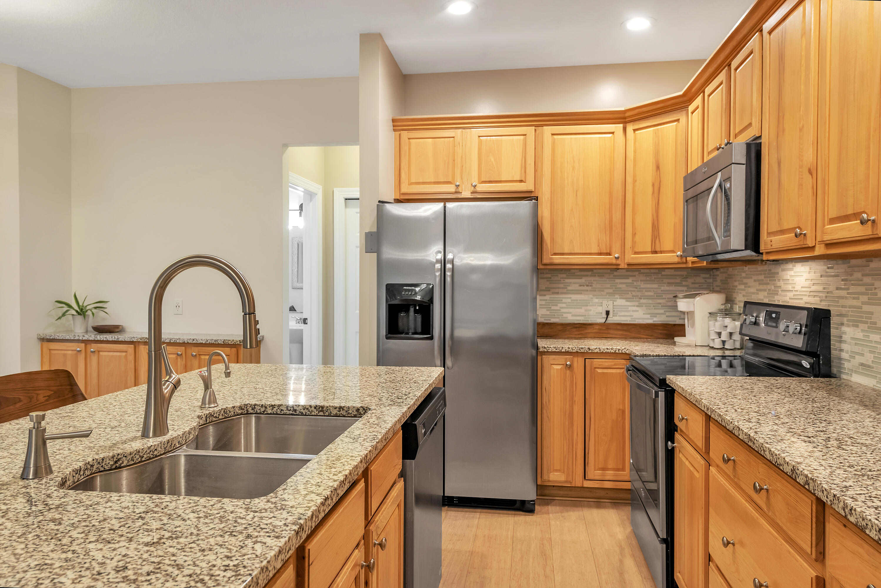 7115 Sparrow Ridge Street Portage, MI 49024 - Photo 11 of 34 kitchen3