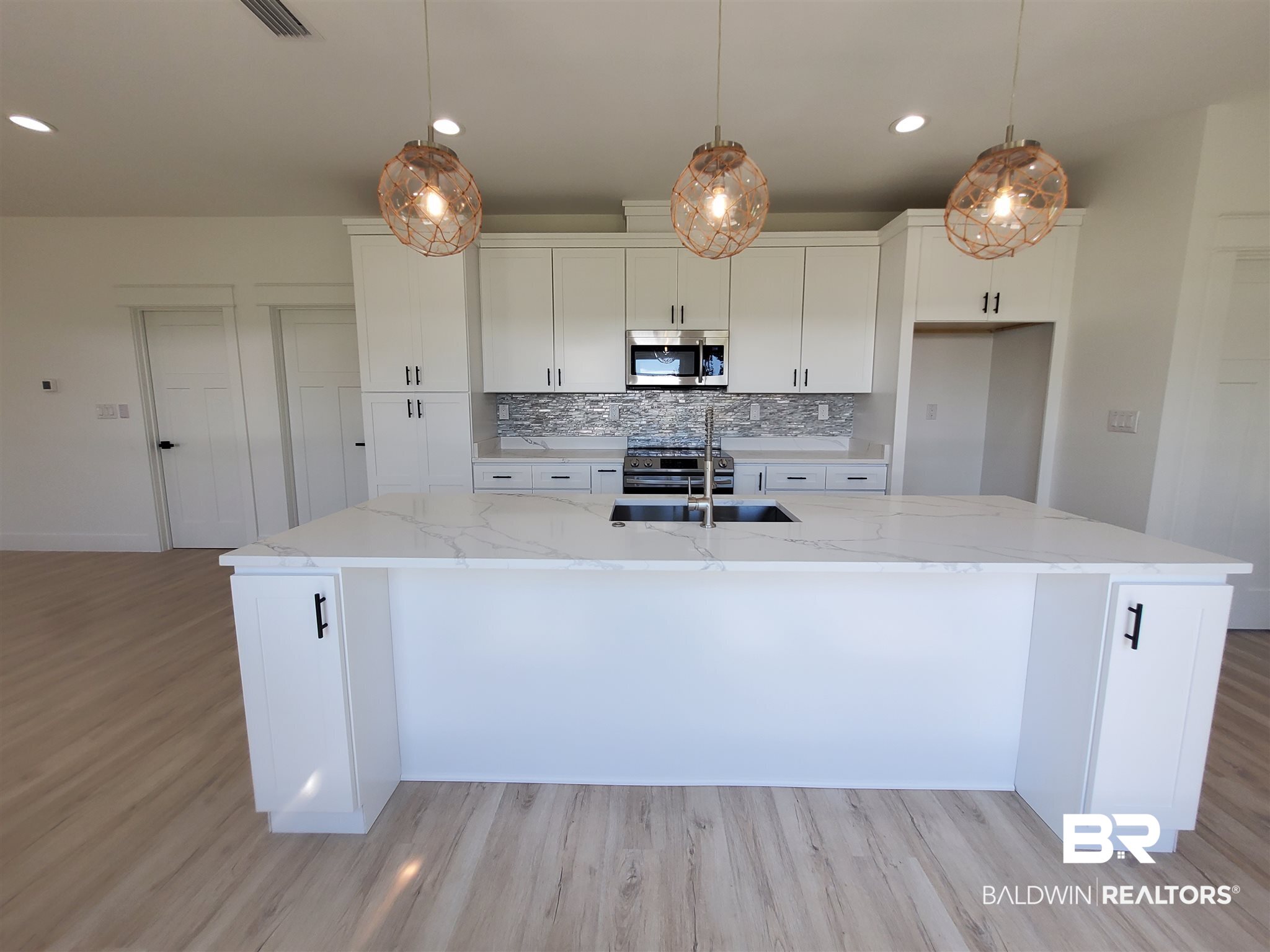 8040 Carmel Circle Foley, AL 36535 - Photo 4 of 20 Gallery Image 4