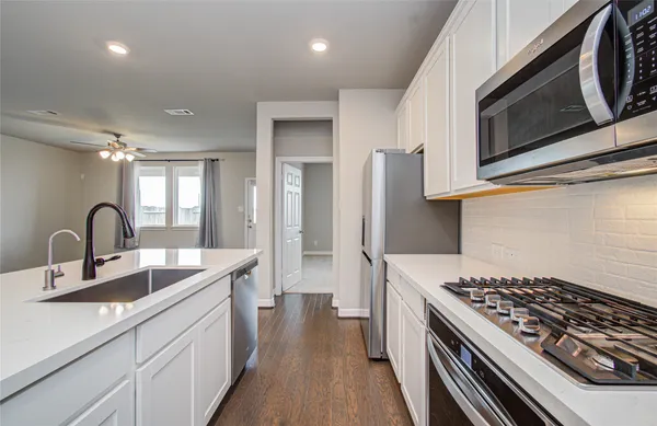 $348,000 | 145 Sunray Creek Drive, Katy, TX 77493