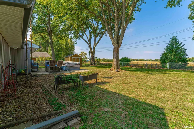 $210,000 | 6 Meadow Lane, Lincoln, IL 62656