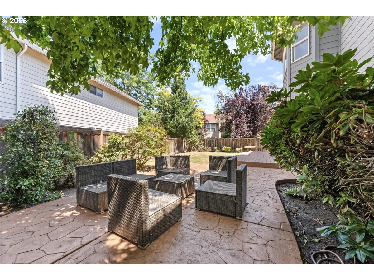 530 Southwest 167th Avenue Beaverton, OR 97006 - Photo 43 of 48 Backyard