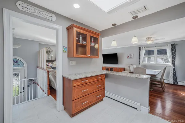 $599,000 | 47 2nd Street, Ronkonkoma, NY 11779