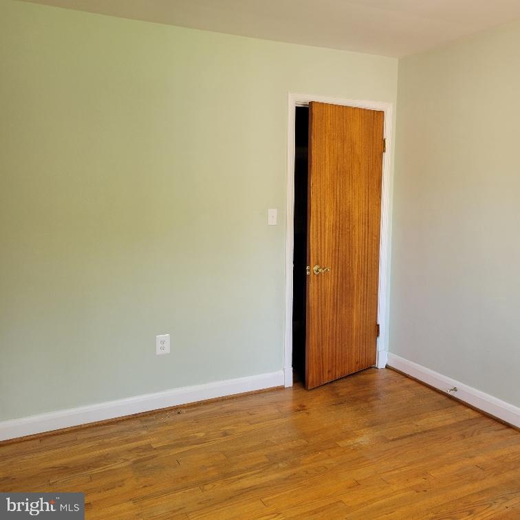 9210 Ravenwood Road Rosedale, MD 21237 - Photo 12 of 18 Bright and inviting third bedroom.