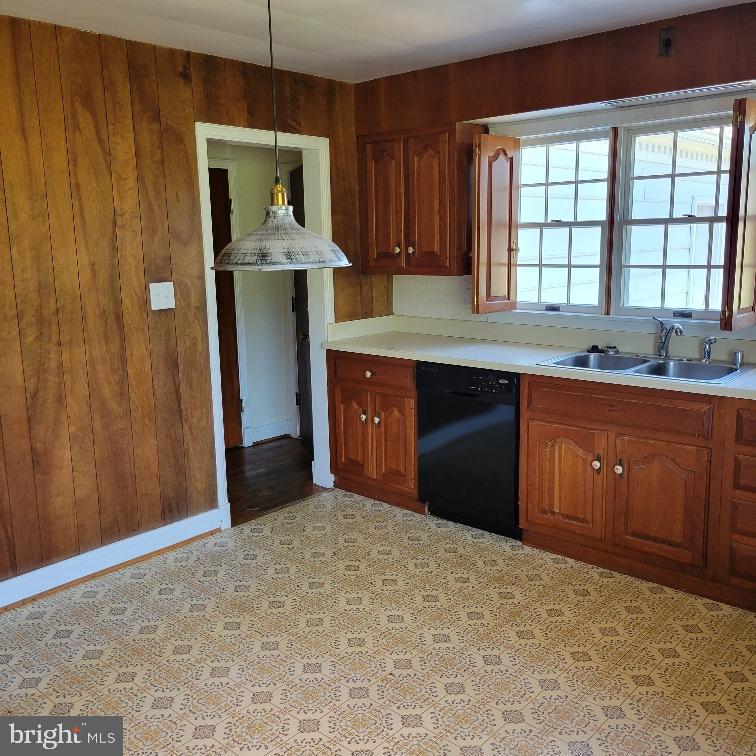 9210 Ravenwood Road Rosedale, MD 21237 - Photo 6 of 18 Charming kitchen with rustic wood accents.