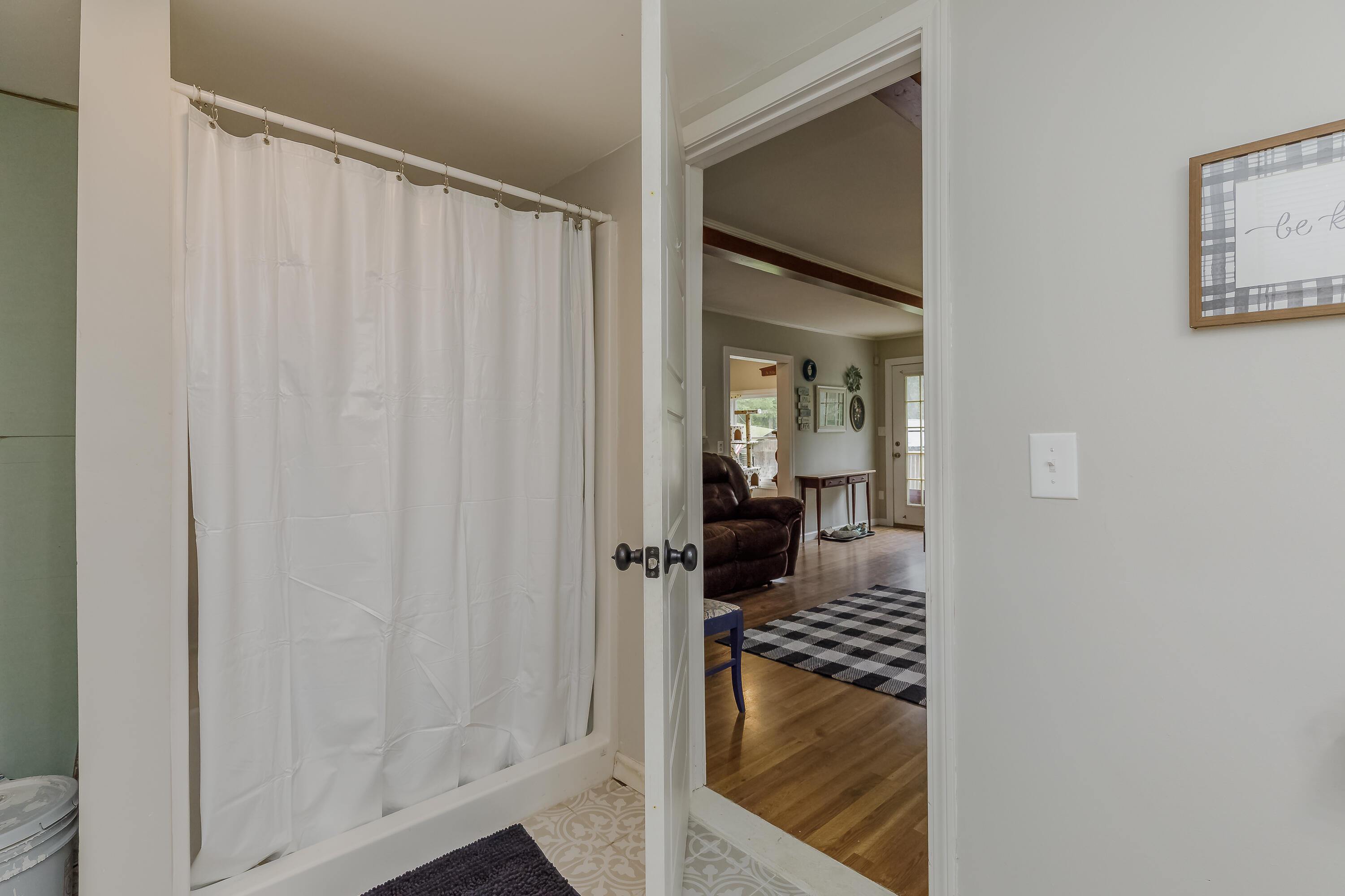 302 Walnut Grove Road LaFayette, GA 30728 - Photo 27 of 49 Full Bath
