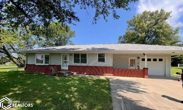 $180,000 | 505 Grove Street, College Springs, IA 51637