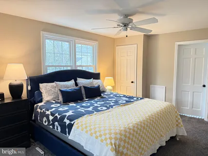 $1,395,000 | 5542 18th Road North, Arlington, VA 22205