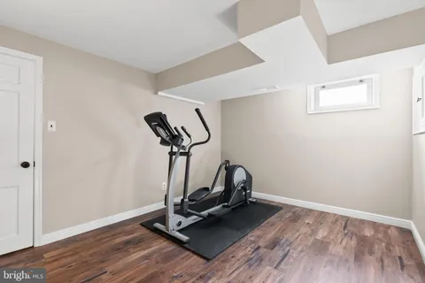 $1,395,000 | 5542 18th Road North, Arlington, VA 22205