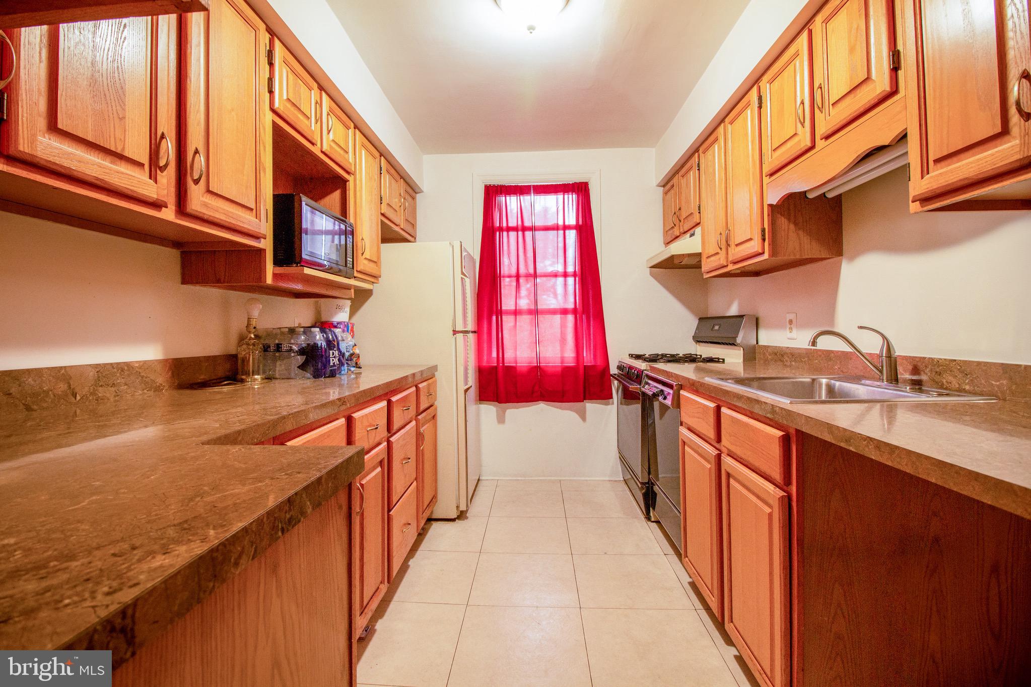 933 Elm Ridge Avenue Baltimore, MD 21229 - Photo 16 of 36 Gallery Image 16