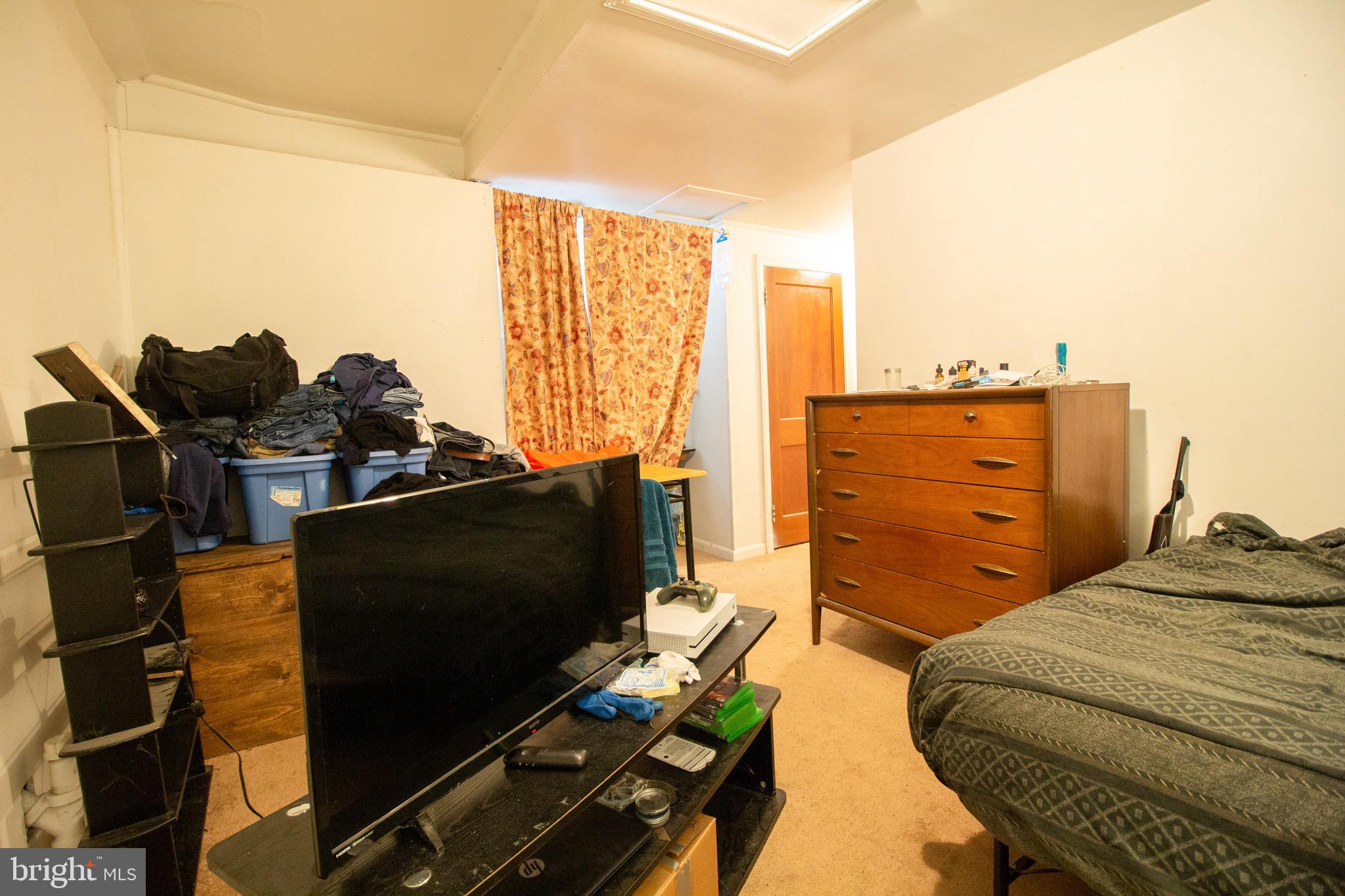933 Elm Ridge Avenue Baltimore, MD 21229 - Photo 24 of 36 Gallery Image 24