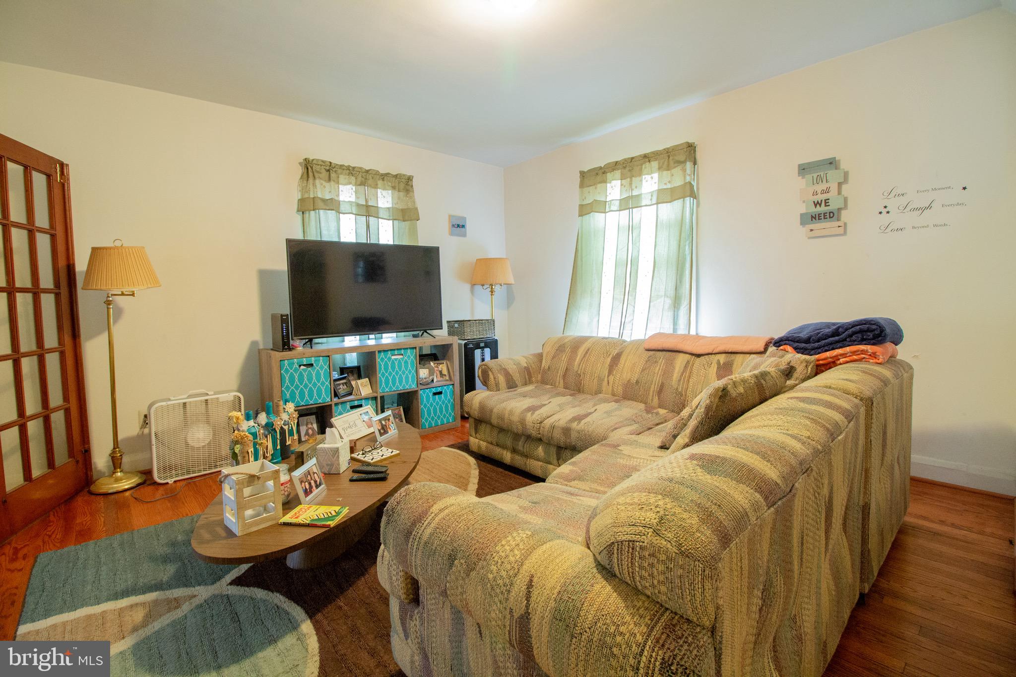 933 Elm Ridge Avenue Baltimore, MD 21229 - Photo 8 of 36 Gallery Image 8