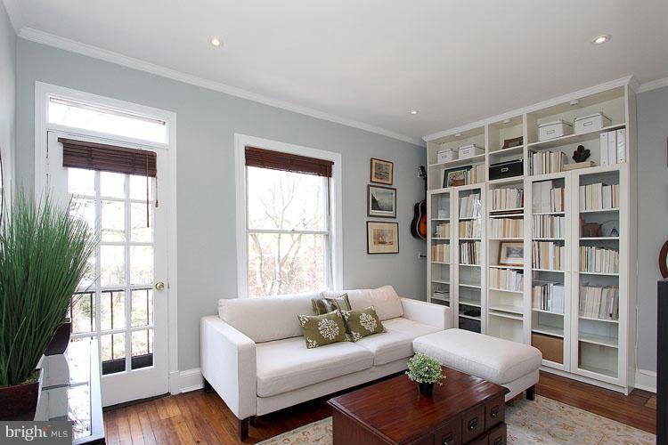 3038 R Street Northwest, Unit 2 Washington, DC 20007 - Photo 23 of 28 Living Room