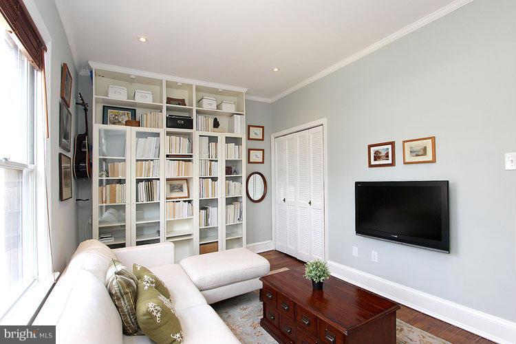 3038 R Street Northwest, Unit 2 Washington, DC 20007 - Photo 24 of 28 Living Room