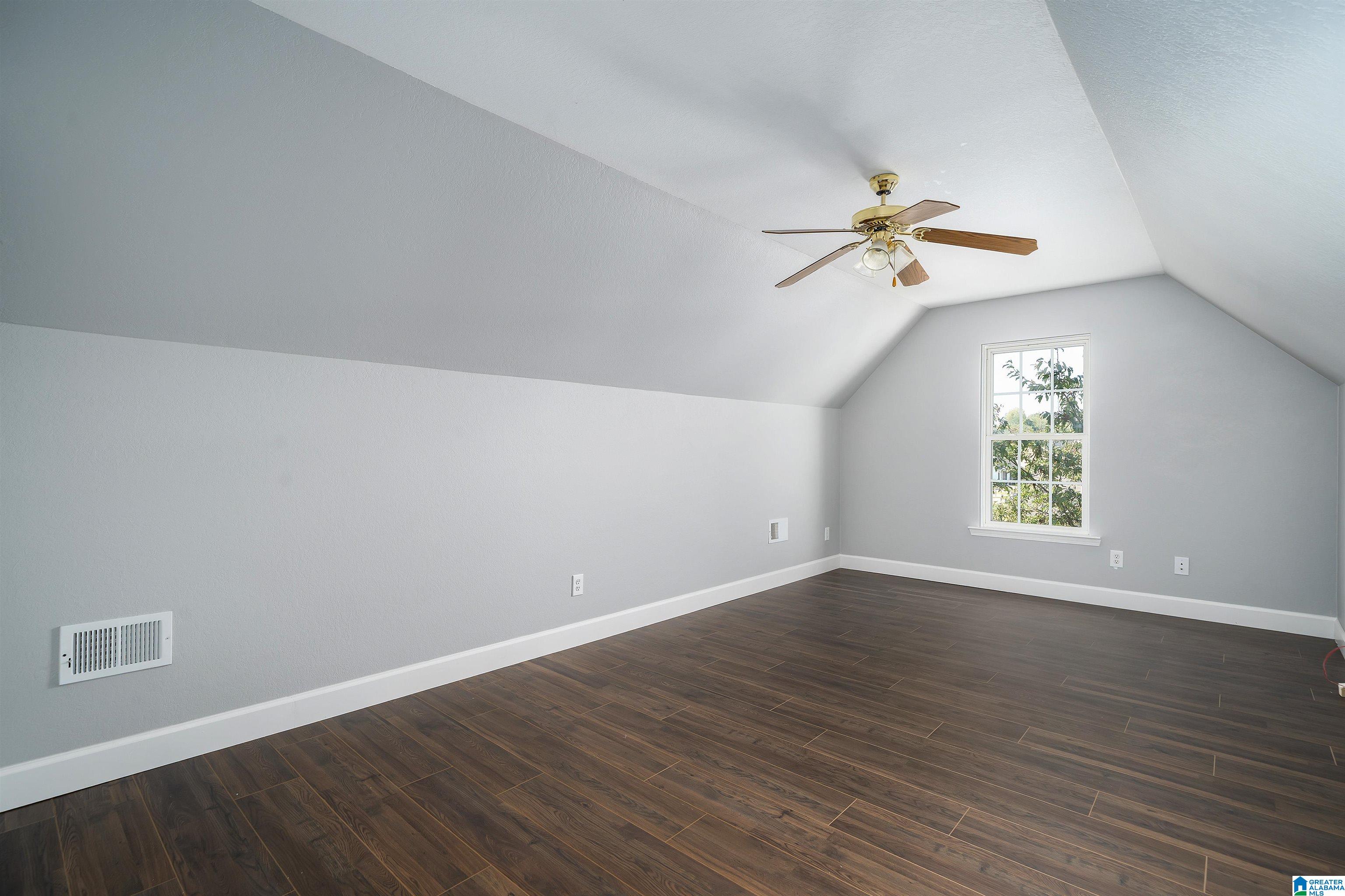 155 Victoria Station Alabaster, AL 35114 - Photo 23 of 35