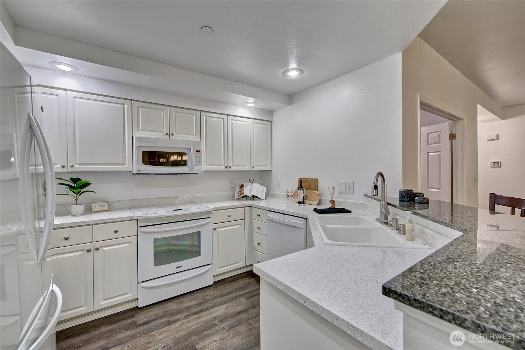 714 228th Street Southwest, Unit O101 Bothell, WA 98021 - Photo 10 of 26