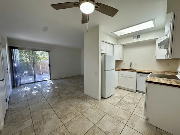 $229,000 | 1400 Sunflower Circle South, Palm Springs, CA 92262