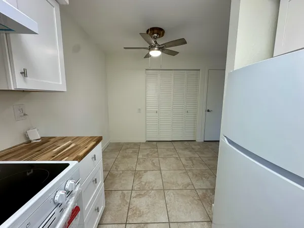 $229,000 | 1400 Sunflower Circle South, Palm Springs, CA 92262