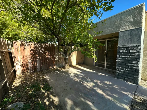 $229,000 | 1400 Sunflower Circle South, Palm Springs, CA 92262