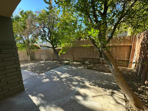 $229,000 | 1400 Sunflower Circle South, Palm Springs, CA 92262