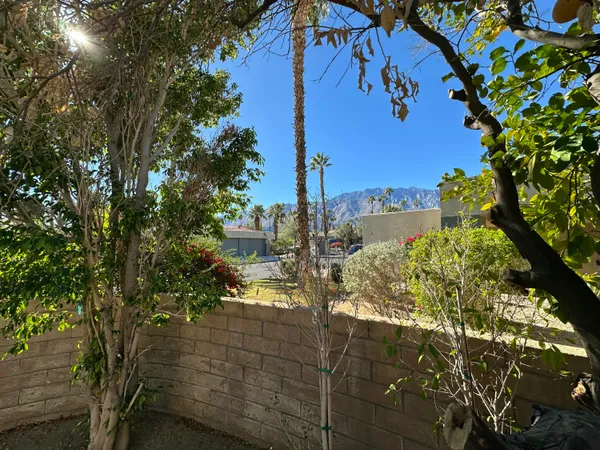 $229,000 | 1400 Sunflower Circle South, Palm Springs, CA 92262