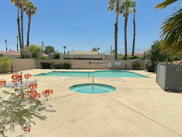 $229,000 | 1400 Sunflower Circle South, Palm Springs, CA 92262