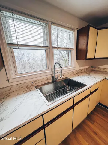 $1,275 | 92 D Columbia Turnpike, Unit 3, East Greenbush, NY 12144