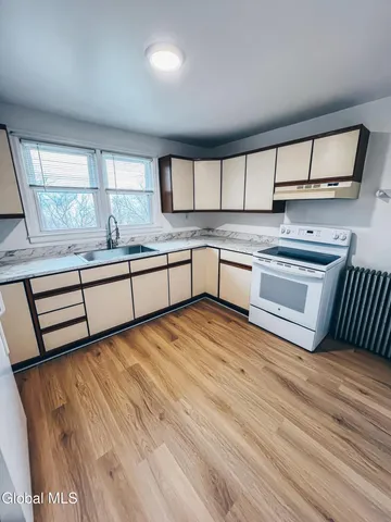 $1,275 | 92 D Columbia Turnpike, Unit 3, East Greenbush, NY 12144