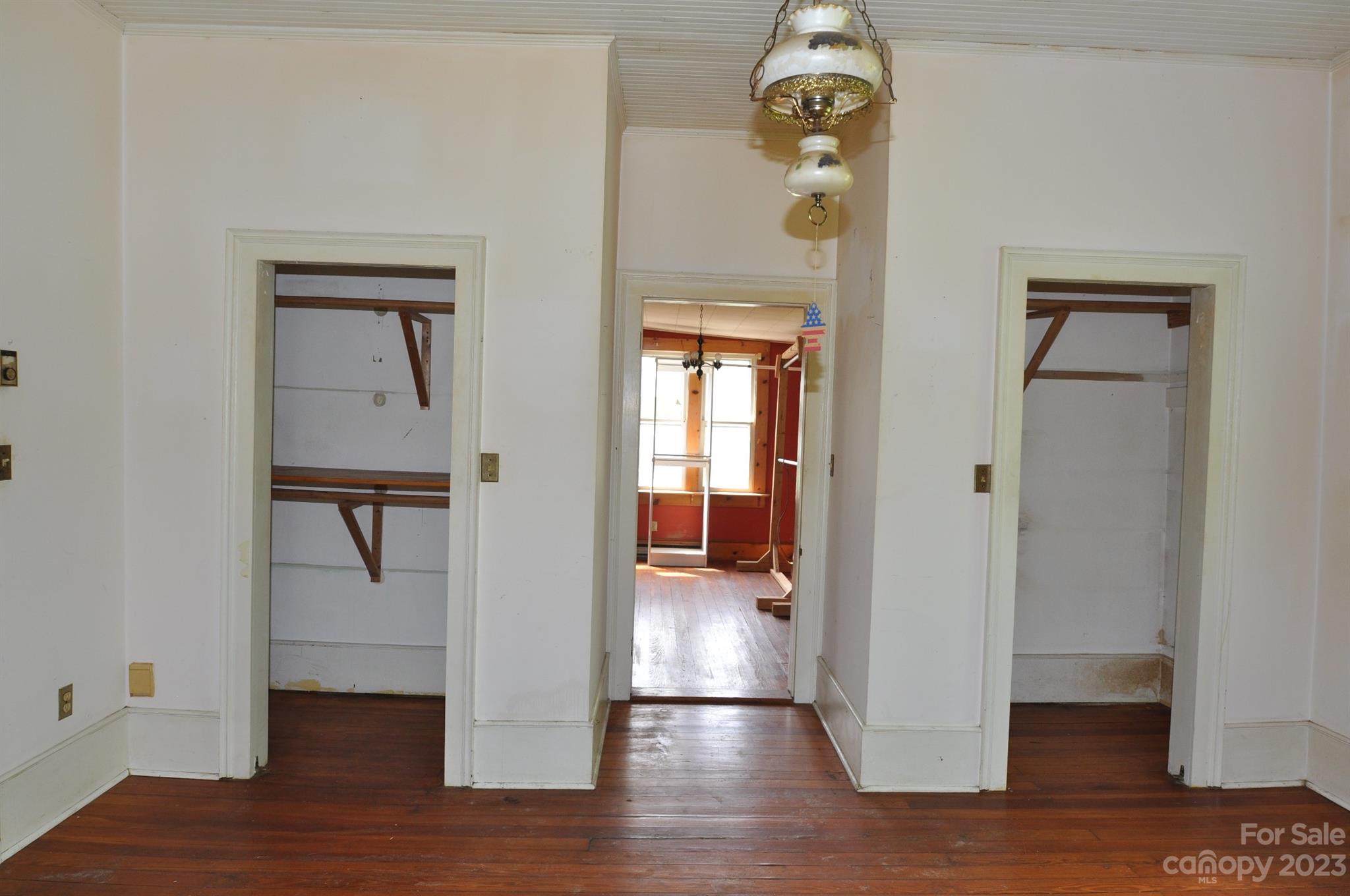 160 York Street Chester, SC 29706 - Photo 15 of 34 a view interior of a house and wooden floor