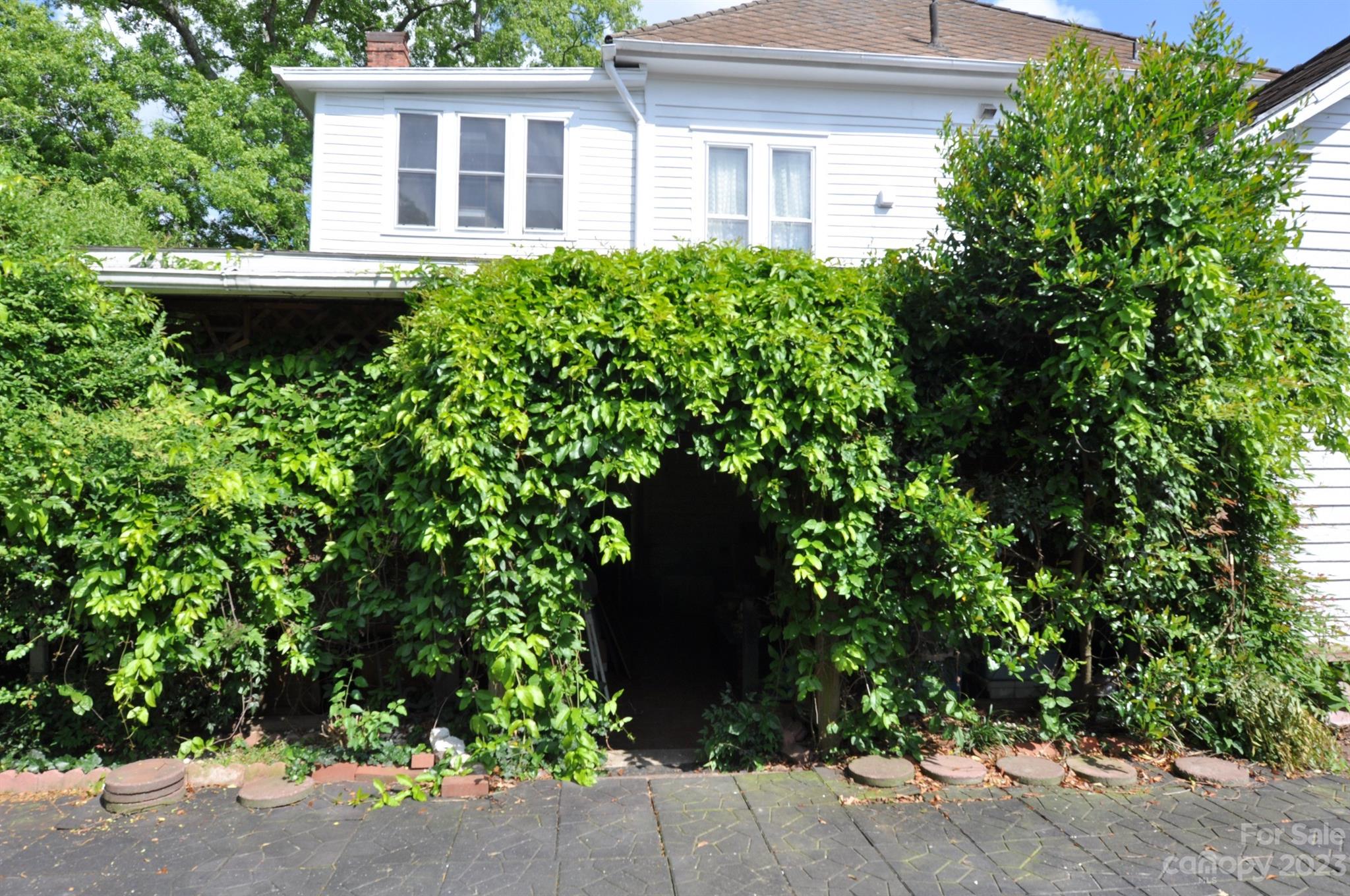 160 York Street Chester, SC 29706 - Photo 27 of 34 a front view of a house with a garden