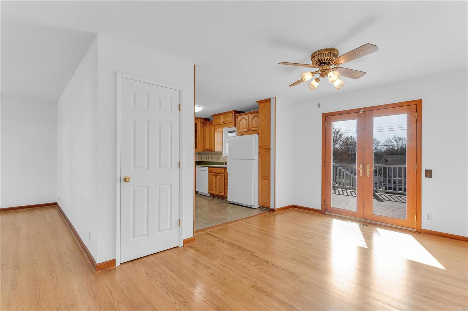 618 Robin Drive Arnold, MO 63010 - Photo 12 of 42