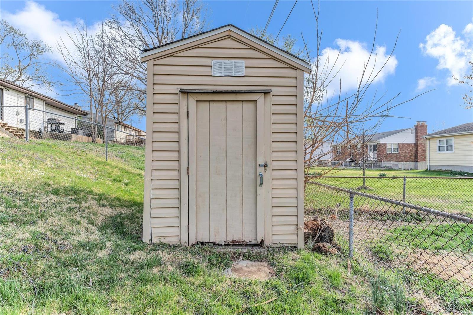 618 Robin Drive Arnold, MO 63010 - Photo 38 of 42