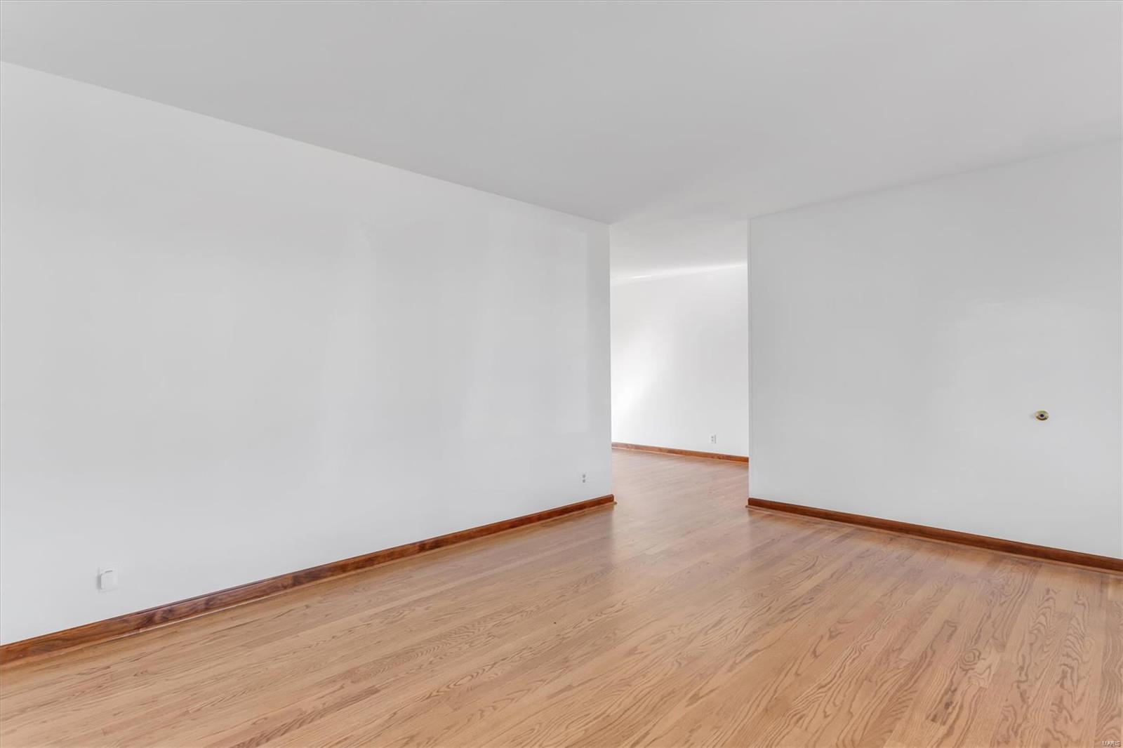 618 Robin Drive Arnold, MO 63010 - Photo 10 of 42