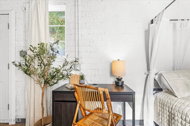 $1,250 | 9428 North 1st Avenue, Unit 2, Phoenix, AZ 85021